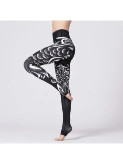 Asymmetry Totem Print High Rise Slim Leggings